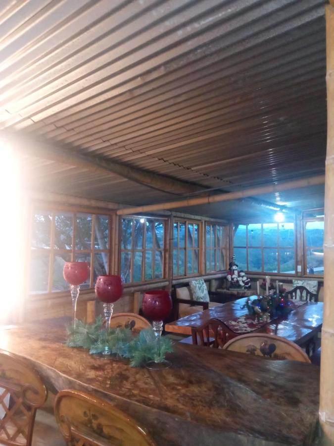 Вилла Rancho De Juancho Перейра Экстерьер фото