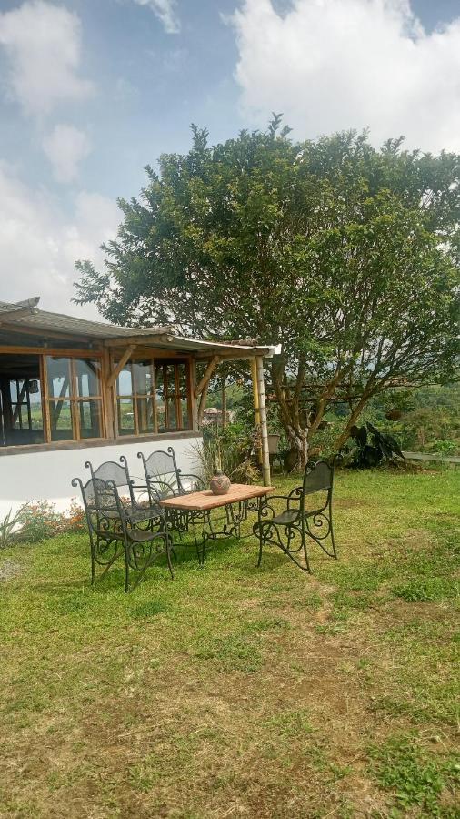 Вилла Rancho De Juancho Перейра Экстерьер фото